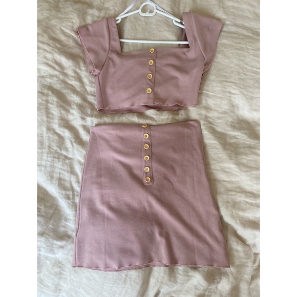 Sabo Skirt - Tulip top and skirt, color musk, size US small - Picture 2 of 4